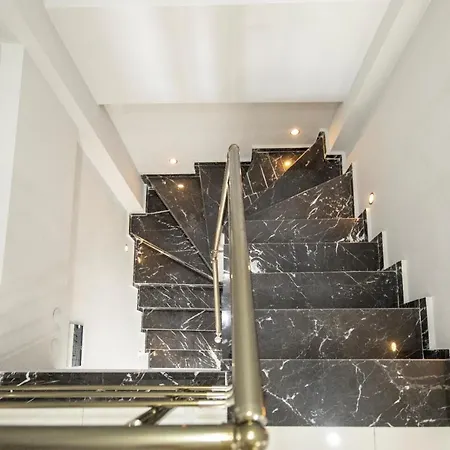 Quarto em Acomodações Particulares Yarasir Family