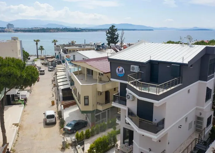 Gazde/Camere de închiriat Yarasir Family Didim