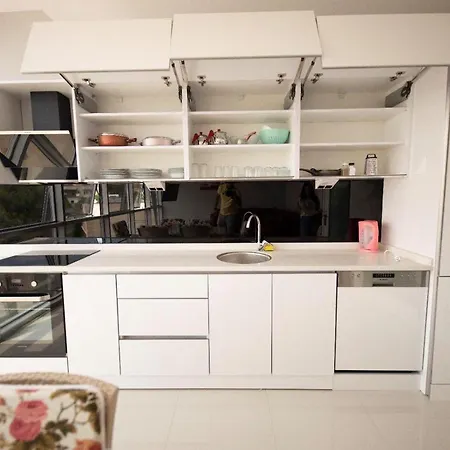 منزل للإقامة Yarasir Family *